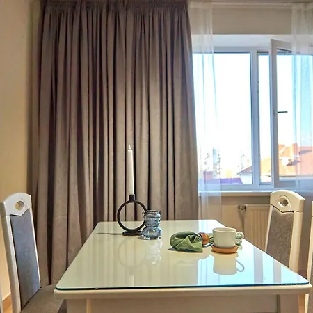 світло постійно! яскраві сучасні для молодих та активних Mukacheve