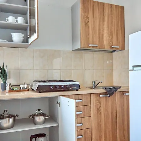 світло постійно! яскраві сучасні для молодих та активних *