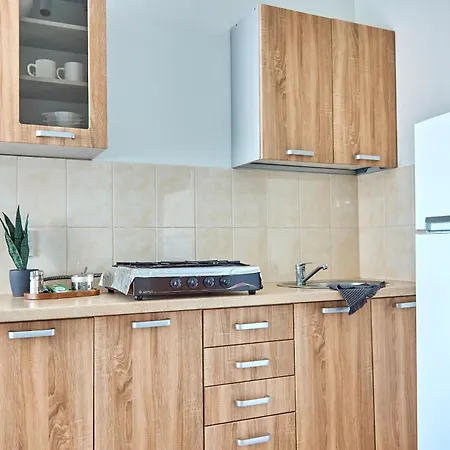 світло постійно! яскраві сучасні для молодих та активних Mukacheve