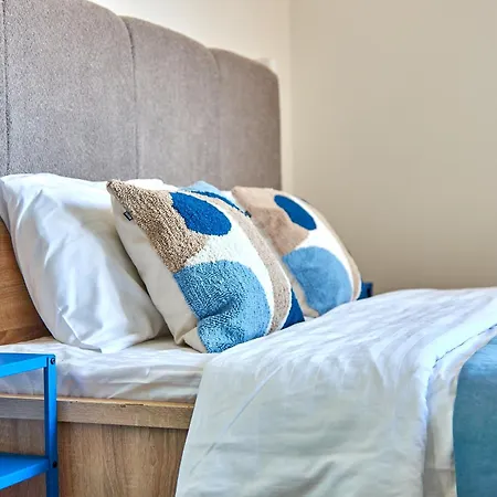 світло постійно! яскраві сучасні для молодих та активних *