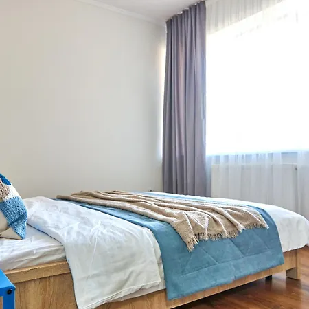 світло постійно! яскраві сучасні для молодих та активних