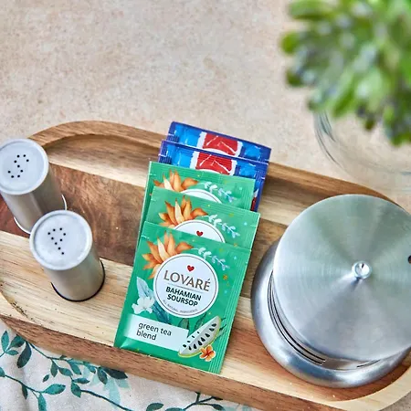 світло постійно! яскраві сучасні для молодих та активних Apartment *