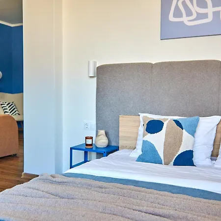 світло постійно! яскраві сучасні для молодих та активних * Mukacheve