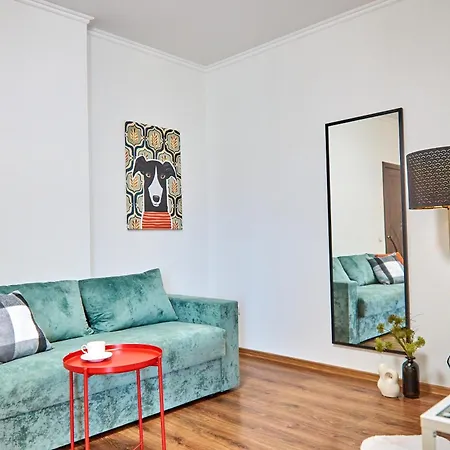 Apartman яскраві та сучасні в самому серці мукачева Munkács