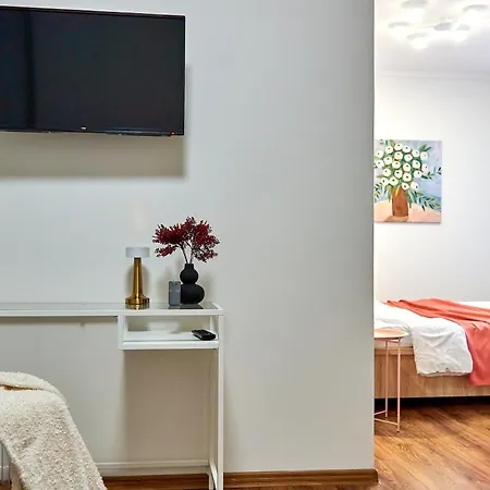 яскраві та сучасні в самому серці мукачева Apartman *